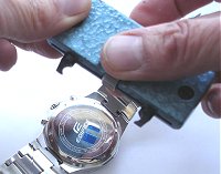 Screw back watch case